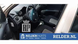 Hyundai I-10 i10 (F5), Hatchback, 2007 / 2013 1.1i 12V picture 10