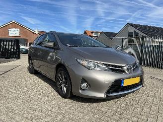 skadebil auto Toyota Auris Touring Sports 1.3 170.709 KM!! 2014/7