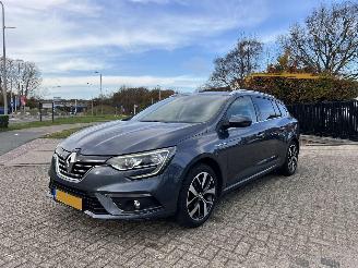 skadebil auto Renault Mégane 1.3 TCe Bose  114.276 KM !! 2018/8