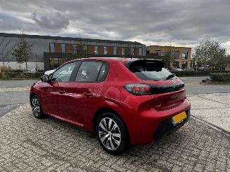 Peugeot 208 1.2 Puretech activ 45.068 KM! AUTOMAAT !! picture 7