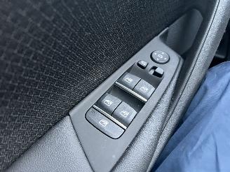 BMW 5-serie 5-serie Touring -  530e xDrive High Executive picture 20