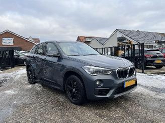 BMW X1 XDRIVE20I AUT LEDER picture 3