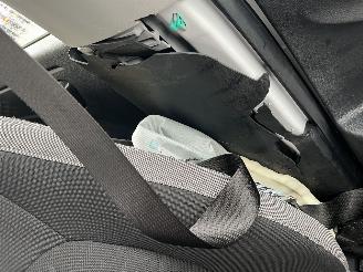 Hyundai I-10 1.0 COMFORT  21.229 KM !! picture 15