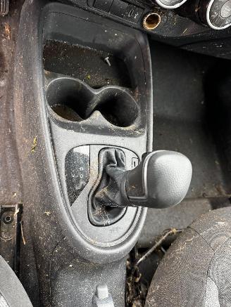 Toyota Aygo X - 1.0 VVT-i S-CVT Play picture 13