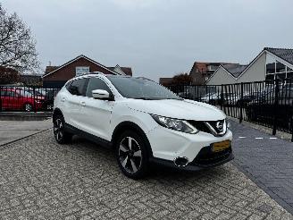 skadebil auto Nissan Qashqai 1.2 N-Vision | 76.377 KM | PANORAMA DAK | 2017/5