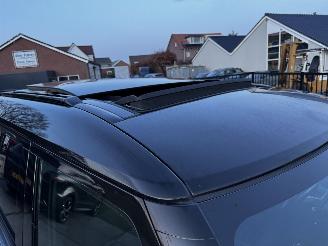 Land Rover Defender 2.0 P400e 110 X-Dynamic picture 4