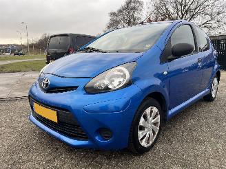 damaged passenger cars Toyota Aygo 1.0 VVT-i Now 121.147 KM!! 2013/10