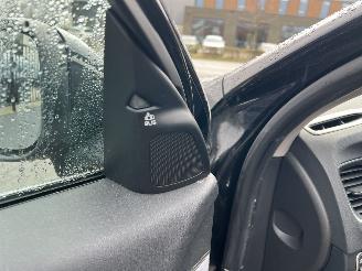 Volvo S-60 3.0 T6 AWD Summum | HEICO !! PANO!! picture 18