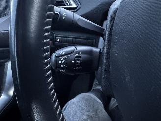 Peugeot 308 1.2 VTi Active picture 22