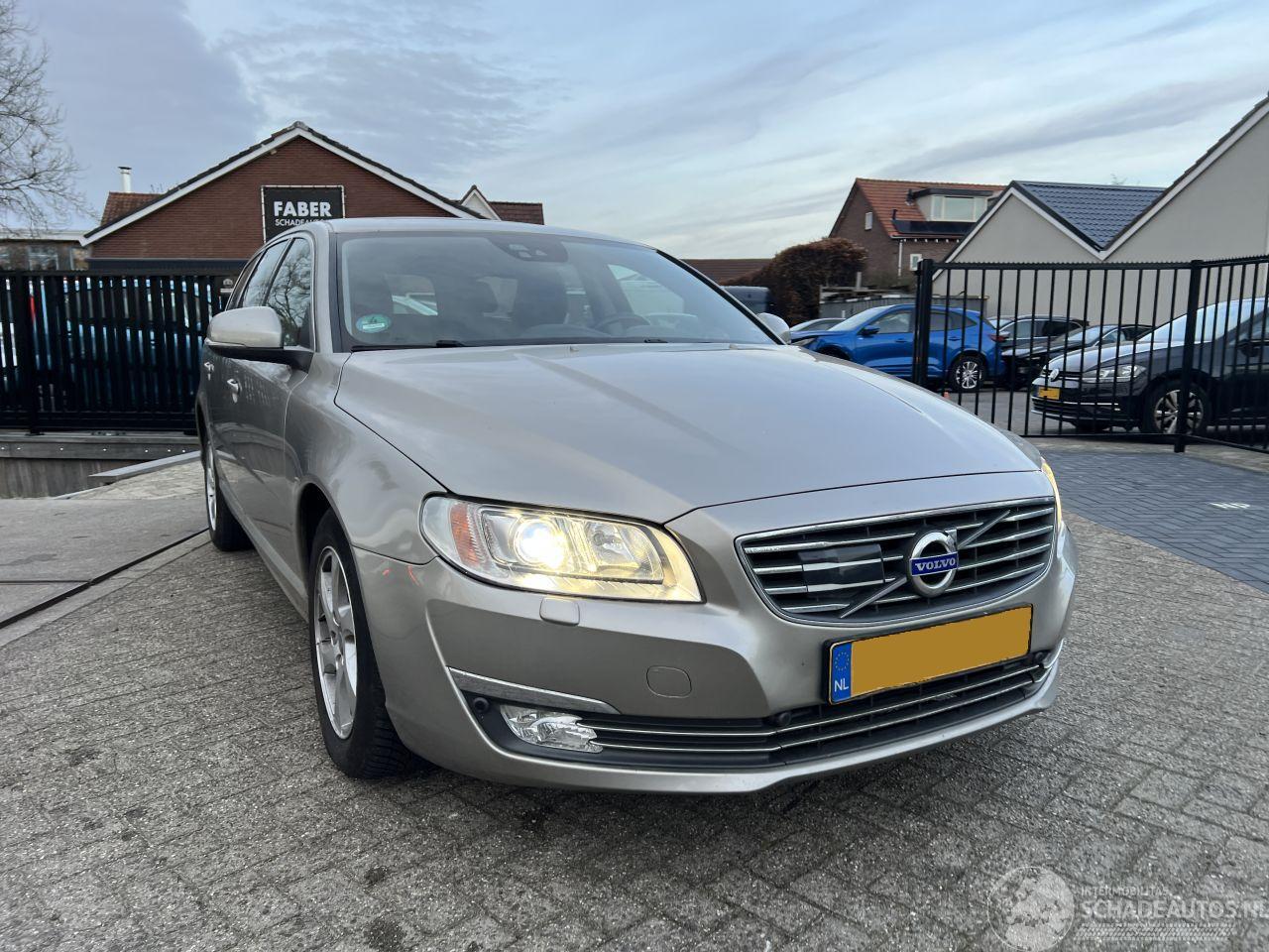 Volvo V-70 2.0 T4 Inscription Edition