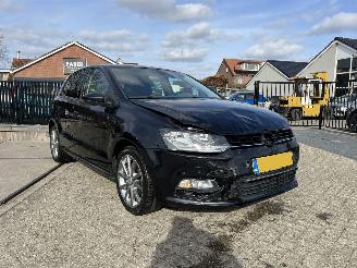 krockskadad bil auto Volkswagen Polo 1.2 TSI Highline 137.476 Km !! 2014/12