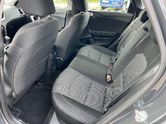 Kia Ceed 1.0 T-GDi DynamicLine  41.997 KM!! picture 10