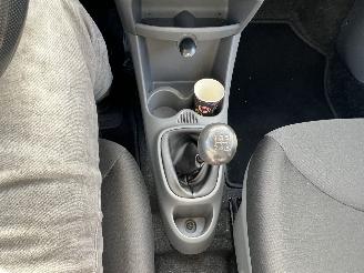 Toyota Aygo 1.0-12V Access picture 19