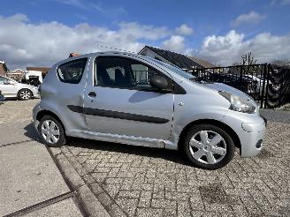 Toyota Aygo 1.0-12V Access picture 2