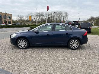 Volvo S-60 1.6 T4 Momentum Automaat picture 5