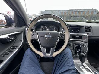 Volvo S-60 1.6 T4 Momentum Automaat picture 21