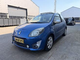 Renault Twingo 1.2 TCE GT PANO picture 2