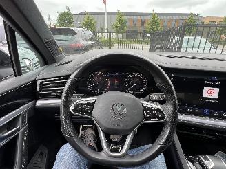 Volkswagen Touareg 3.0 TSI R-Line | 76.485 km | eerste eigenaar!! picture 23