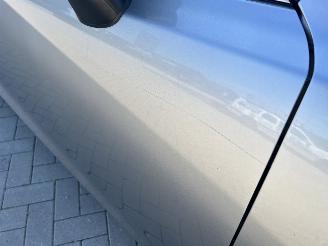 Mazda 3 2.0 Skylease picture 28