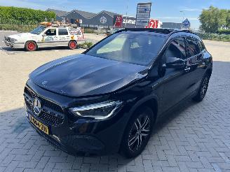 Mercedes GLA 250 e Luxury Line | 74.242 km!! Pano Memory Leder picture 8