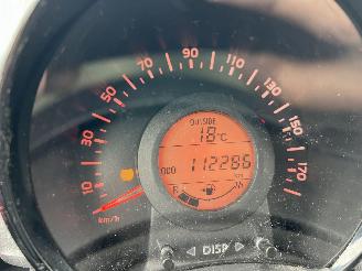 Toyota Aygo 1.0 VVT-i x 112.286 KM !! picture 11
