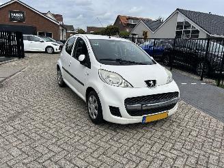Peugeot 107 1.0-12V Millesim 200 | 95.190 km!! picture 2