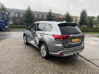 Mitsubishi Outlander 2.4 PHEV Intense+ picture 10