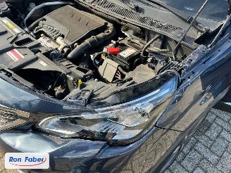 Peugeot 5008 1.2 PureTech Allure 7p picture 7