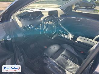 Peugeot 5008 1.2 PureTech Allure 7p picture 19