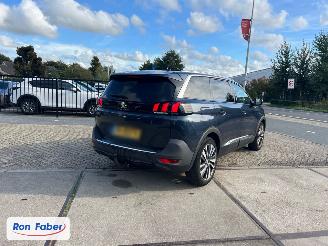 Peugeot 5008 1.2 PureTech Allure 7p picture 16