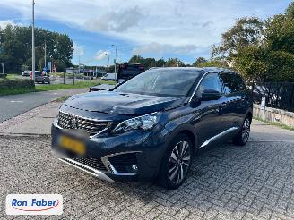Peugeot 5008 1.2 PureTech Allure 7p picture 2