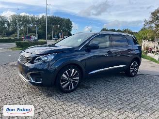 Peugeot 5008 1.2 PureTech Allure 7p picture 3