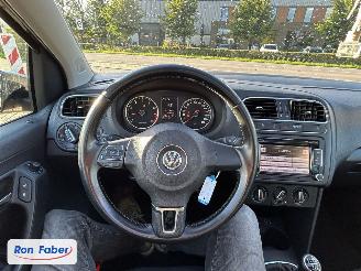 Volkswagen Polo 1.2 TSI Highline Pano !! picture 15