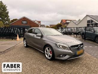 damaged passenger cars Mercedes A-klasse 180 Prestige AUTOMAAT 2015/5