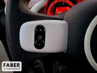 Renault Twingo 1.0 SCe Collection picture 15