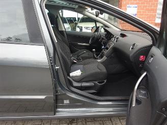 Peugeot 308 SW 1.6 VTi XS Panorama, Climate & Cruise control, Trekhaak picture 5