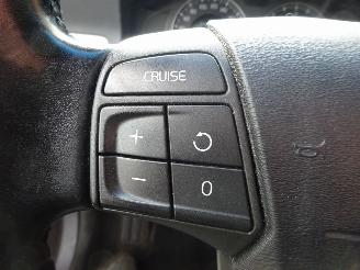 Volvo V-70 2.0D Limited Edition 136pk, Navi, Leer, Climate & Cruise control picture 16