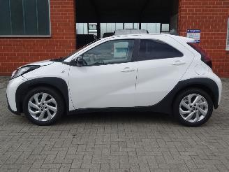 Toyota Aygo Aygo X 1.0i Play, Airco, Adaptive cruise, Camera, DAB+, Lane assist picture 7