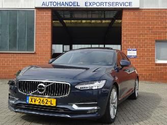 Vaurioauto  passenger cars Volvo S-90 2.0 T5 254pk Autom.,Momentum Business Inscription 2017/12