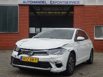 Schadeauto Volkswagen Polo 1.0 TSI Life Edition, DAB+, Navi, Adaptive cruise, Airco, Camera 2025/6