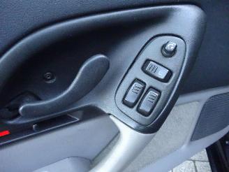 Chevrolet Camaro Z28 5.7 V8 Targa 279pk Automaat, Airco picture 11