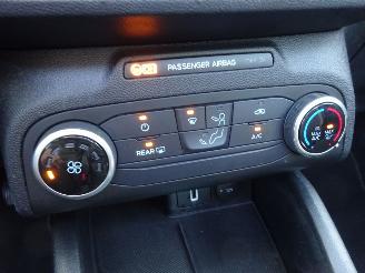 Ford Focus 1.0 EcoBoost Trend Edition Business Panorama, Airco, Navi picture 17