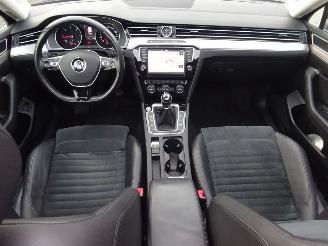 Volkswagen Passat Variant 1.6 TDI Highline, Panorama, Leer/alca, DAB+, Navi, 3 zone Airco picture 11