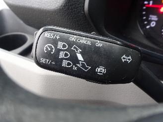 Volkswagen Crafter Comfortline L2/H2 130kw DSG Autom., Airco, Navi, Cruise, Trekhaak picture 18