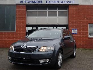 Skoda Octavia 1.6 TDI 105pk Greentech Ambition, Climare & Cruise, Navi 2015/5