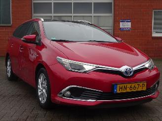 Toyota Auris Touring Sports 1.8i Hybrid Euro6, Panorama, Half Leder, DAB+ picture 3