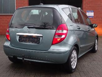 Mercedes A-klasse A 170 Elegance, Airco, Stoelverw., El pakket, Trekhaak picture 4