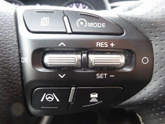 Kia Stonic GT-Line 1.0i Automaat, Lane assist, Adaptive cruise, Hafl leer, Navi picture 18