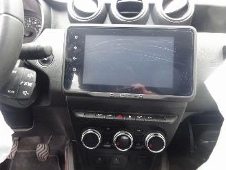 Dacia Duster Extreme 96kw Euro6, Navi, Leer, Airco, Stoelverw, Camera picture 16