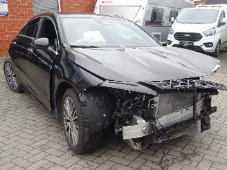 Mercedes Cla-klasse 200 d AMG Line Edition picture 3